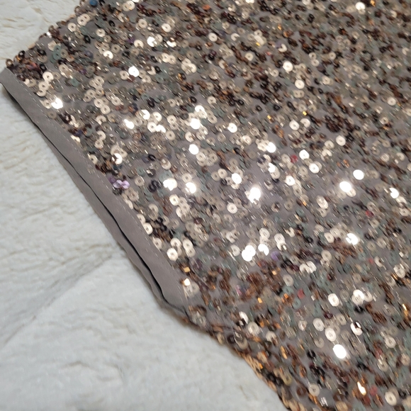 F21 Gold sequin crop top a party top, S - Picture 3 of 7